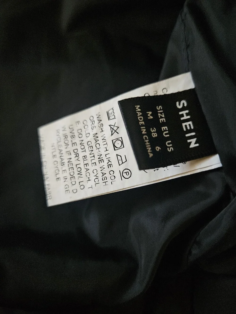 SHEIN Black Puffer Vest for Kids